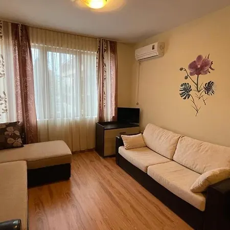 アパート Summer Breeze 113 Private *